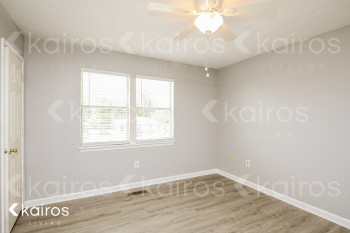Building Photo - 105 Fawn Dr