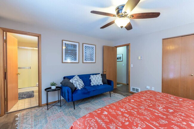 Building Photo - 17184 Island Loop Way