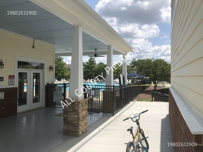 Building Photo - 5119 Alysheba Dr