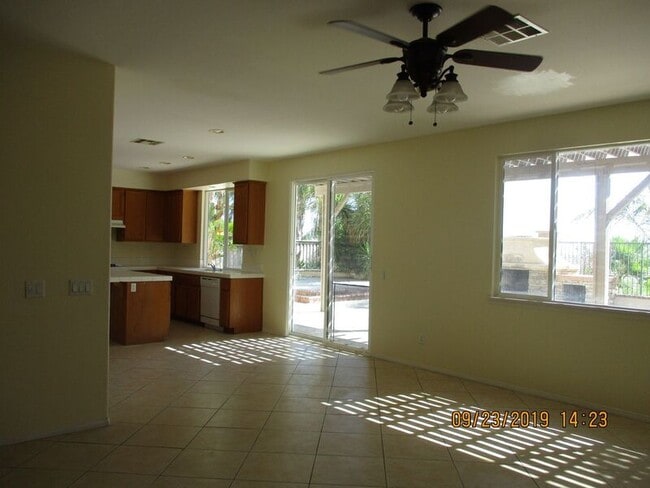 Building Photo - 31419 Orchard Ln