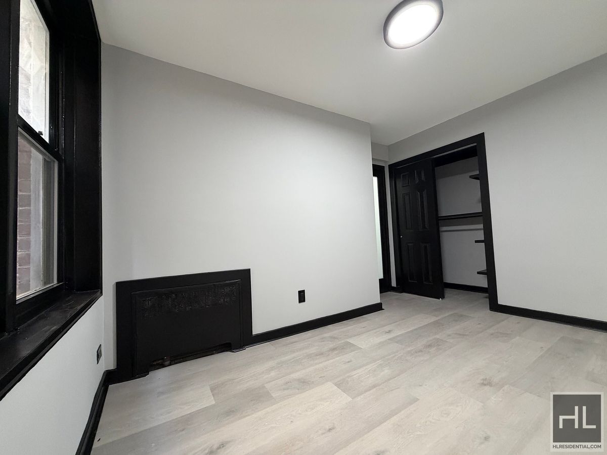 Building Photo - East 58th Street