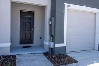Building Photo - 1615 Hubbell Rd