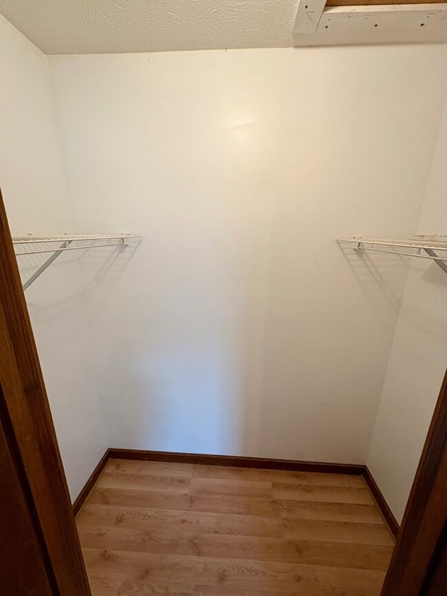 Building Photo - 736 20th St