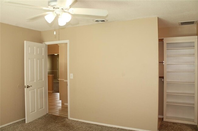 Building Photo - 4215 18th Ave Dr W