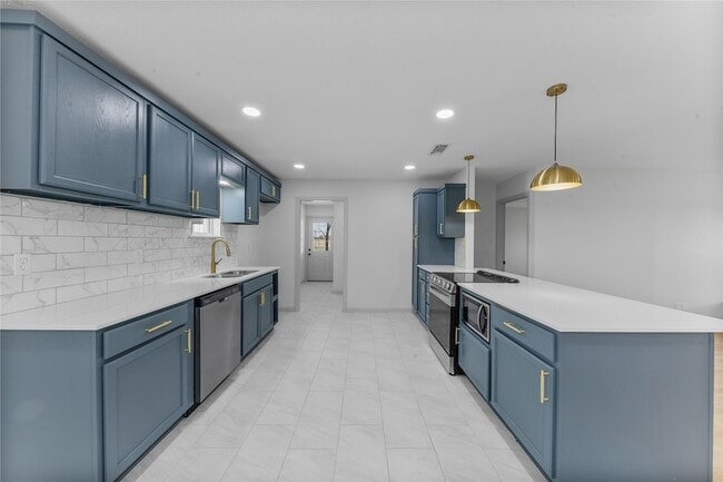 Building Photo - 3137 FM200