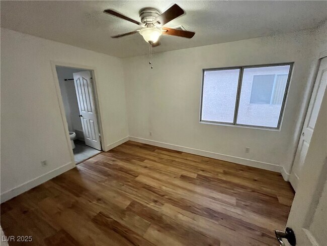 Building Photo - 3572 Tobel Spring Dr