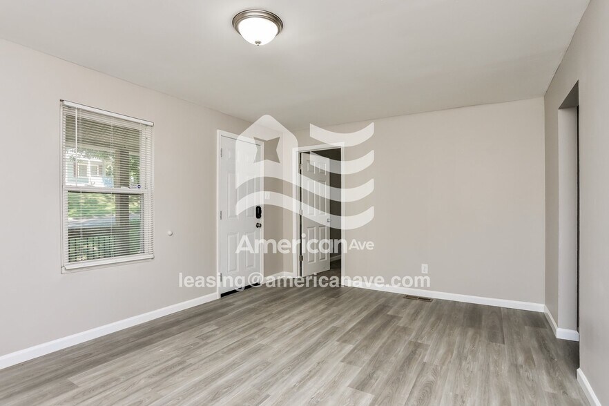 Building Photo - 3620 Marvin Ave