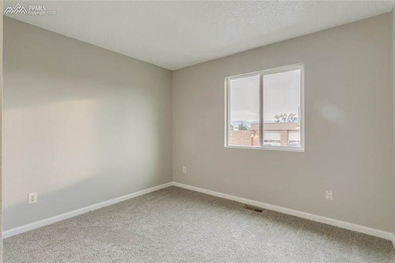 Building Photo - 1834 Lanka Ln