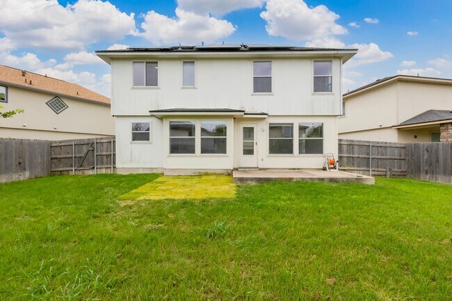 Building Photo - 4411 Causeway Ct