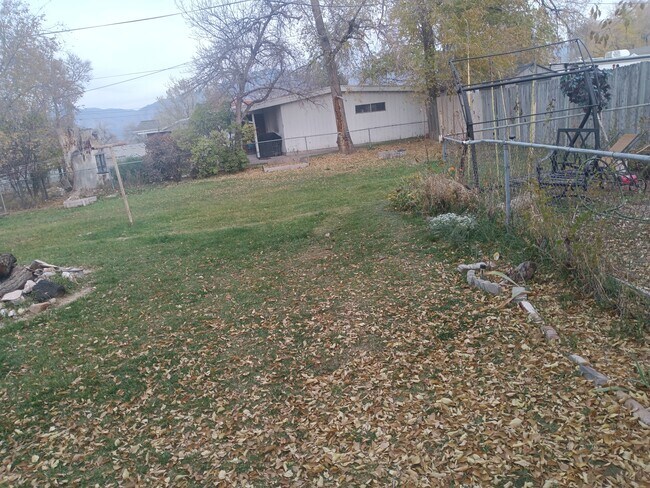 Building Photo - 6245 Margray Dr