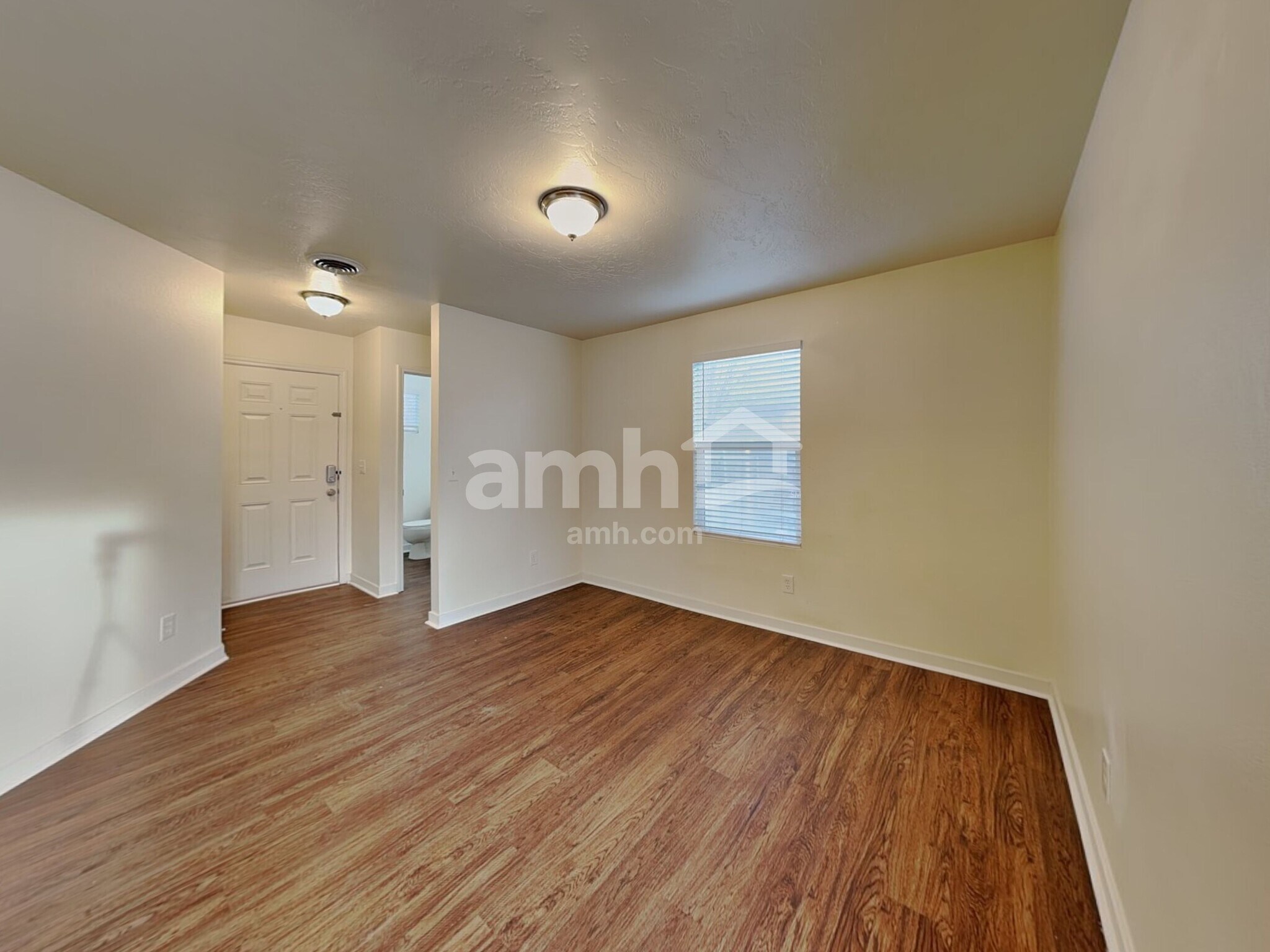 Building Photo - 19637 Cumberland Way