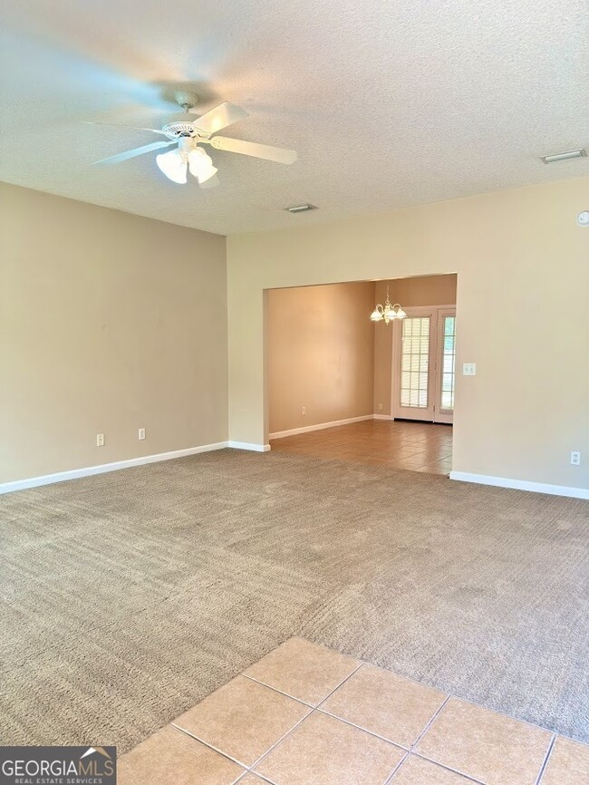 Building Photo - 123 Magnolia Ct
