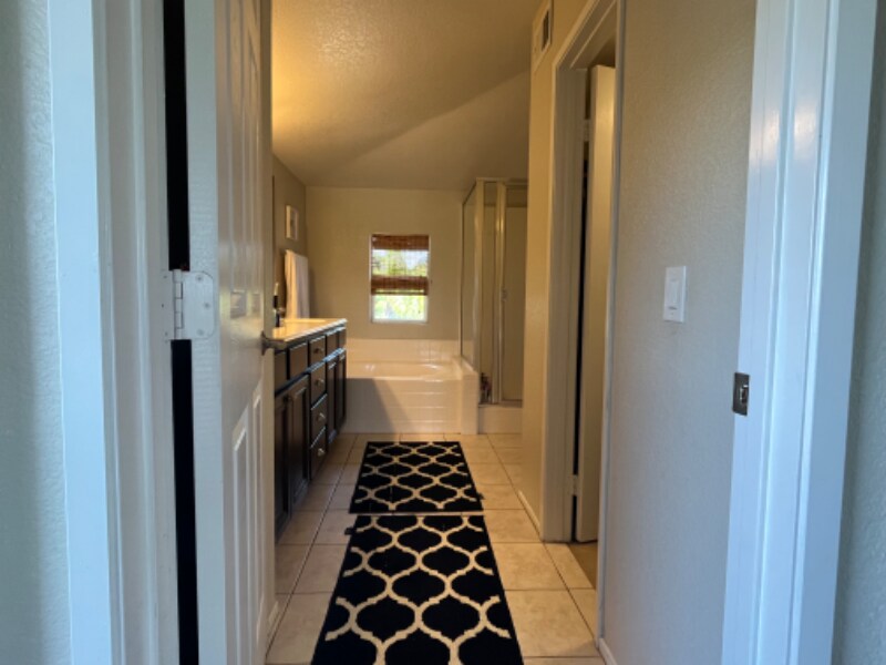 Building Photo - 7856 Paseo Tulipero