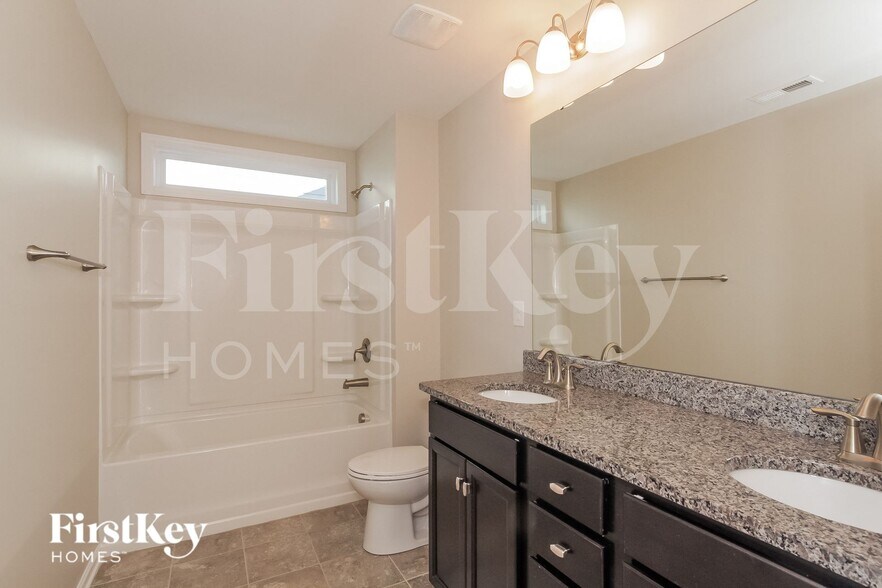 Building Photo - 8137 Kalson St