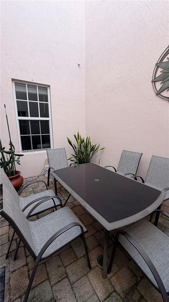 Building Photo - 8335 NW 8th Terrace