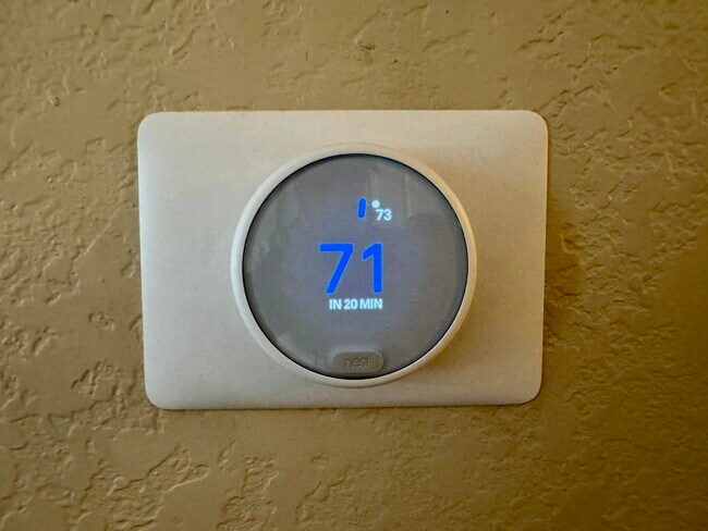 Building Photo - 101 S Players Club Dr