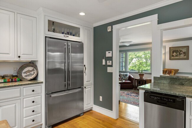 Building Photo - 7 Piscataqua St