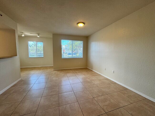 Building Photo - 11022 Legacy Dr