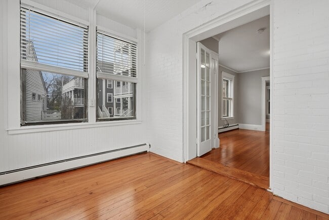 Building Photo - 55 Summer St