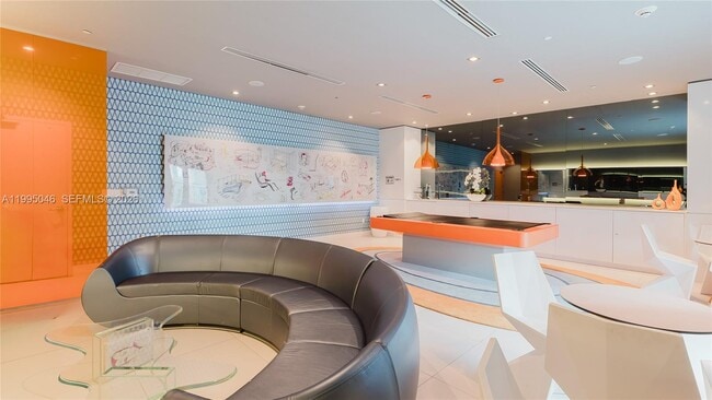 Building Photo - 31 SE 6th St