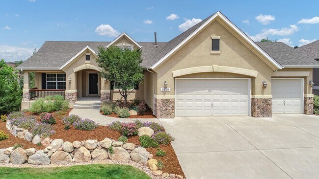 Primary Photo - Beautiful Ranch Style Home in District 20-...