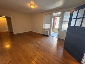 Building Photo - 1611 Hampton Blvd