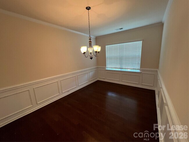 Building Photo - 10374 Rutledge Ridge Dr NW