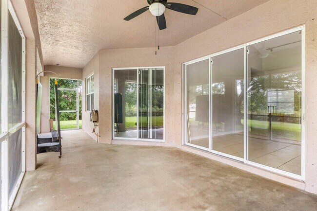 Building Photo - 12208 75th Ln N