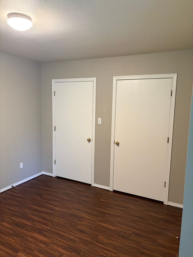 Building Photo - 1125 Grinnel Cir