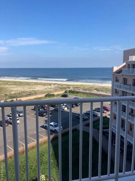 Building Photo - 2 Richmond Rd