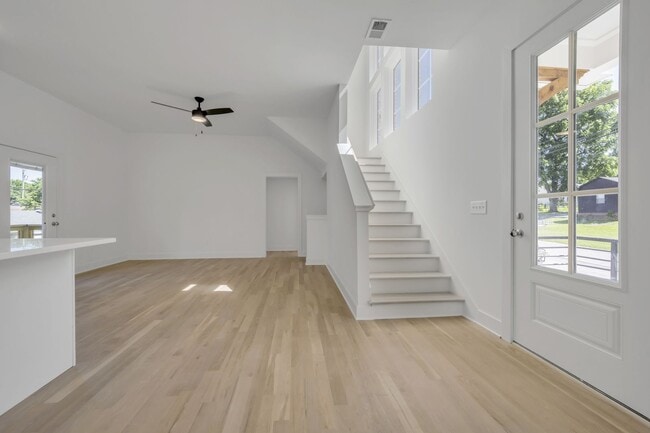 Building Photo - 4BR/4BA New Build in Old Hickory