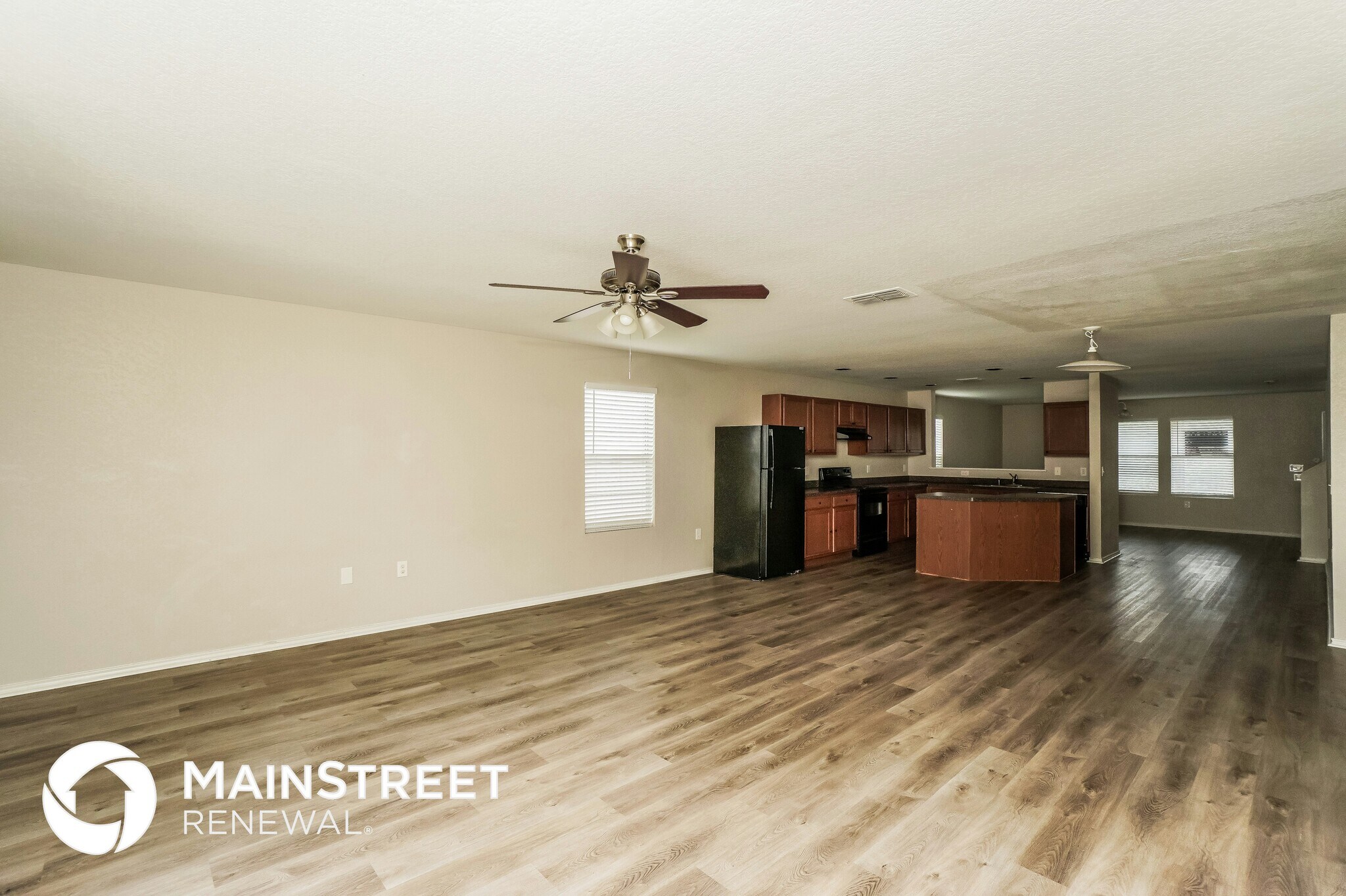 Building Photo - 5910 Linda Vista