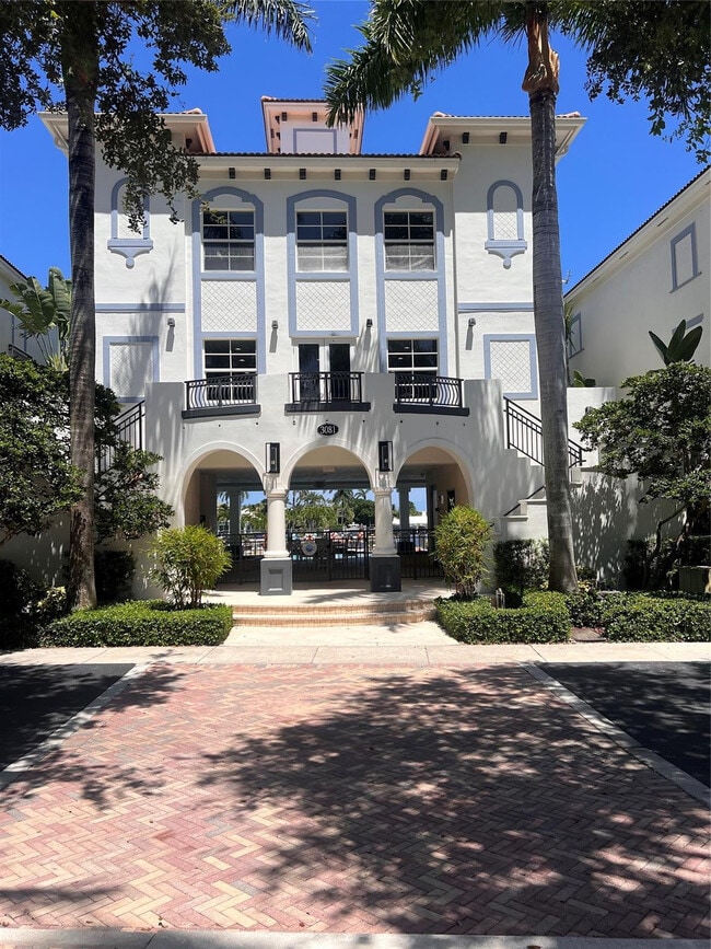 Building Photo - 3014 Waterside Cir