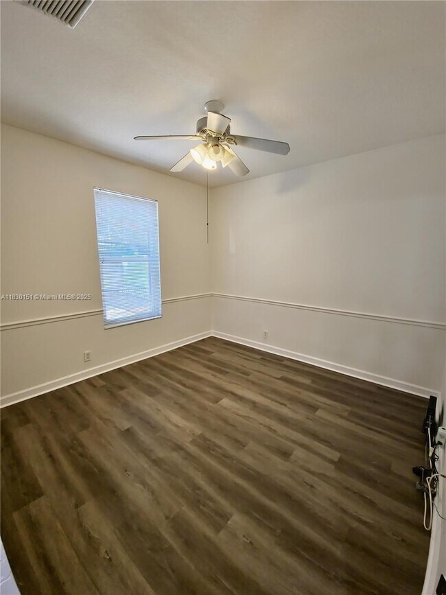 Building Photo - 7044 Brunswick Cir