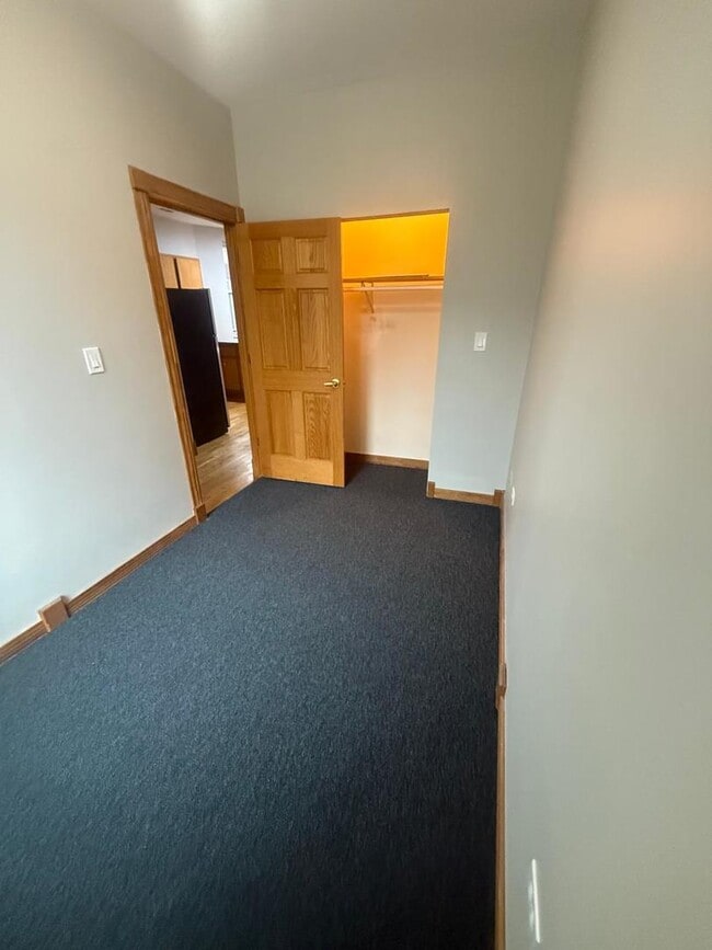 Building Photo - 1756 W 35th St