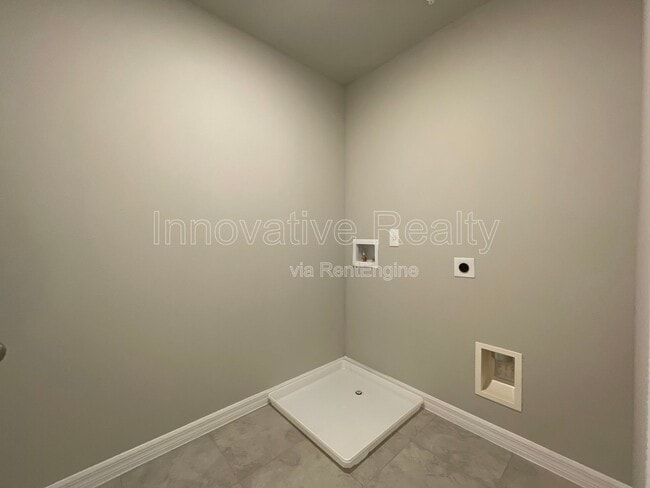 Building Photo - 2536 Sweet Viburnum Wy