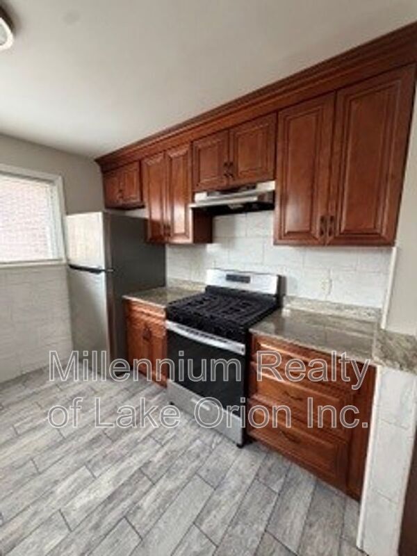 Building Photo - 6010 Hartwell St