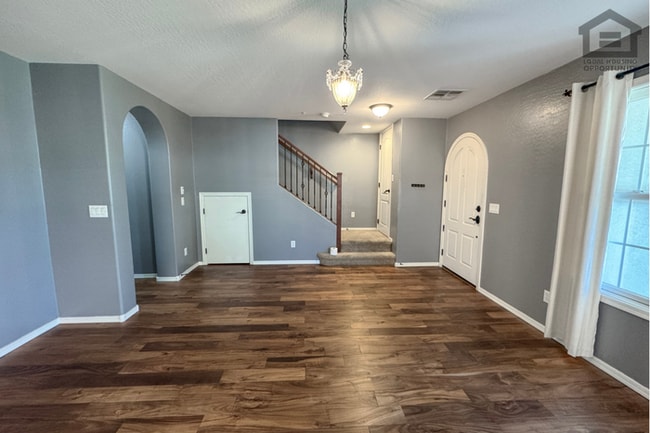 Building Photo - 3Bed/2.5Bath Three-Story Townhouse in Vistancia! Ready for Immediate Move-In! – 2 CAR GARAGE!