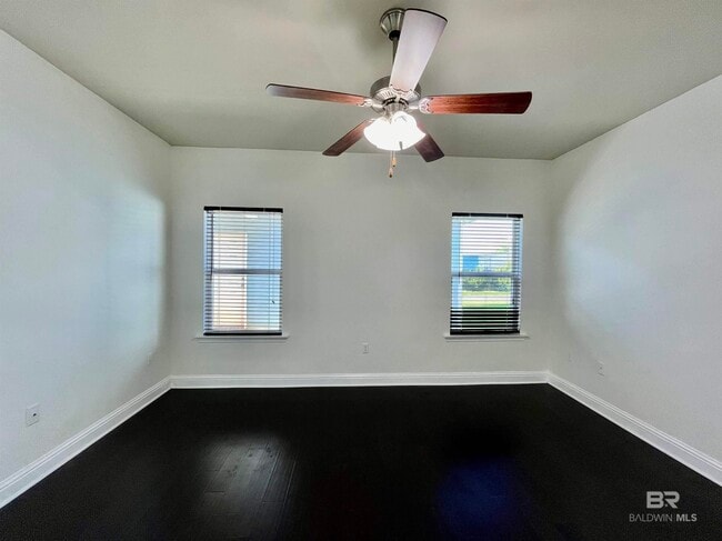 Building Photo - 324 Majestic Beauty Ave