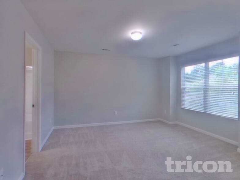 Building Photo - 2054 Aragon Lane