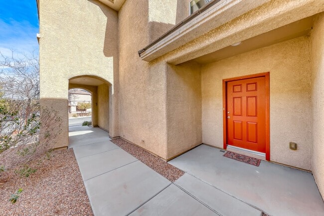 Building Photo - Beautiful Anthem Highland 3 Bedroom Home!
