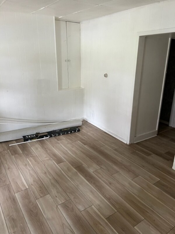 Building Photo - 225 Suncrest St