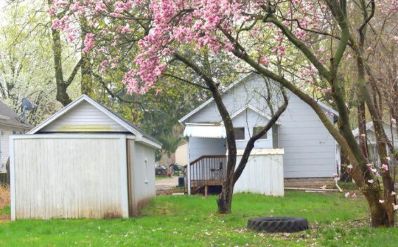 Building Photo - 329 Fenton St