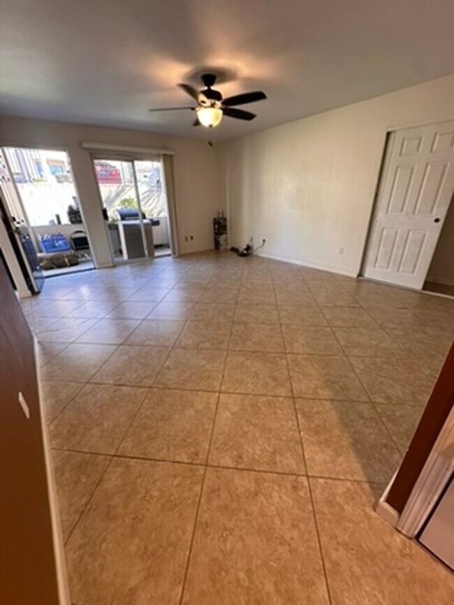Building Photo - 2BD | 2BA Condo in Spring Valley!