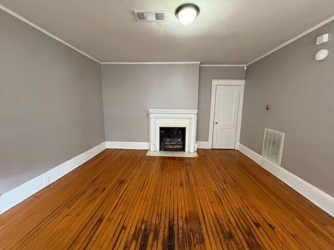 Building Photo - 2713 Vineville Ave