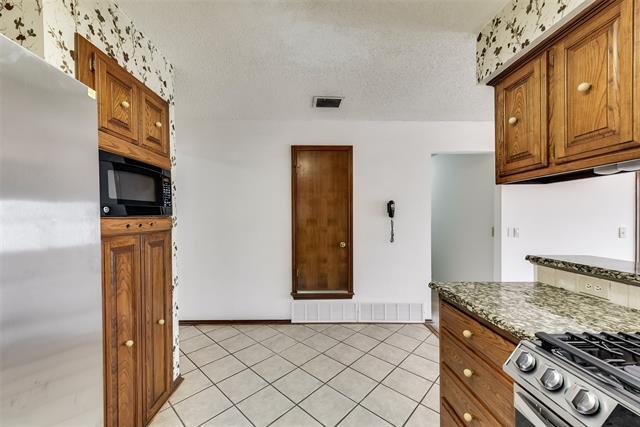 Building Photo - 3217 Laurel Oaks Ct