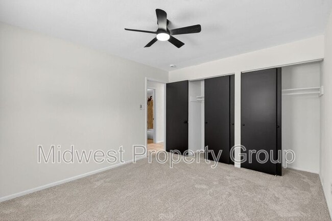 Building Photo - 5165 Westwood Dr