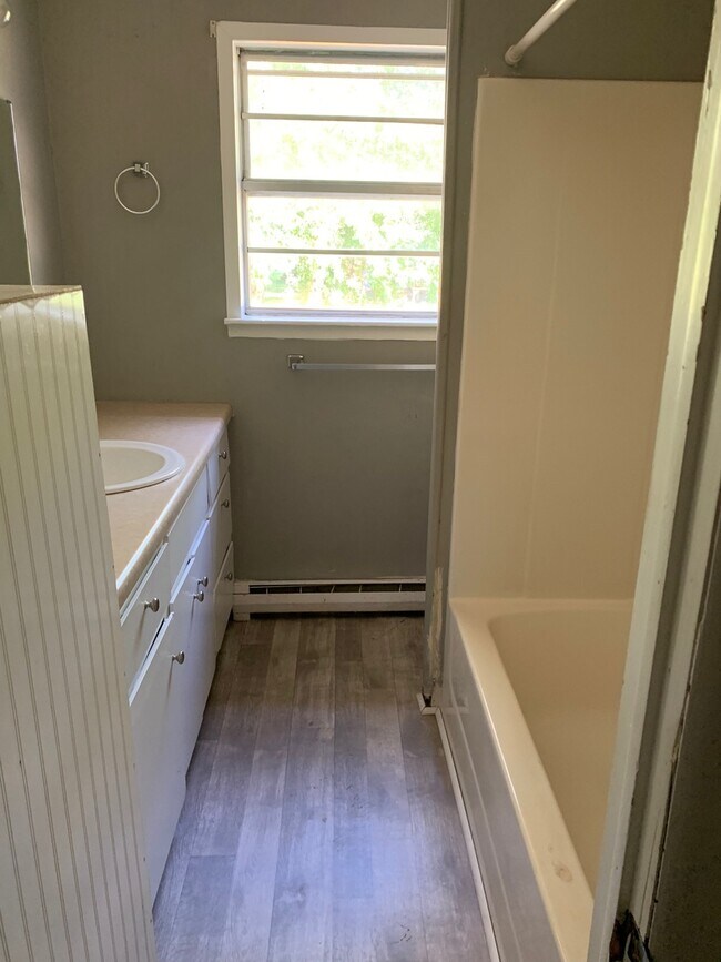 Building Photo - 1788-1788 W Grapevine Dr