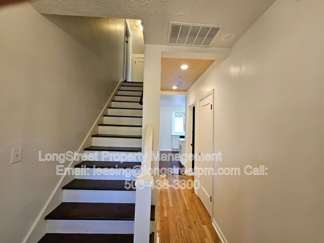 Building Photo - 7209 N McKenna Ave