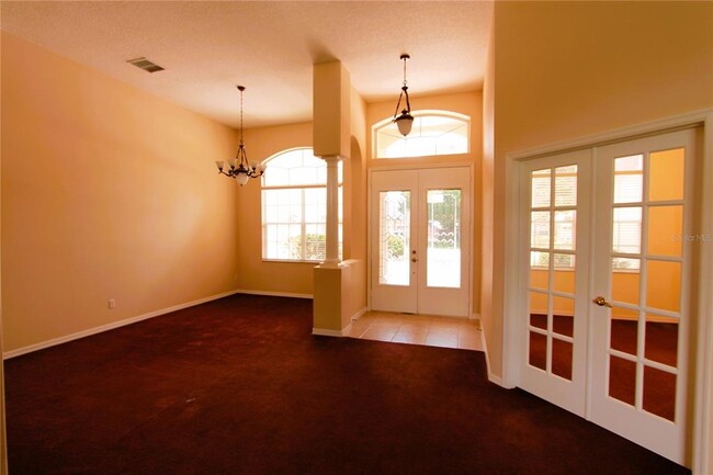 Building Photo - 824 Blairmont Ln